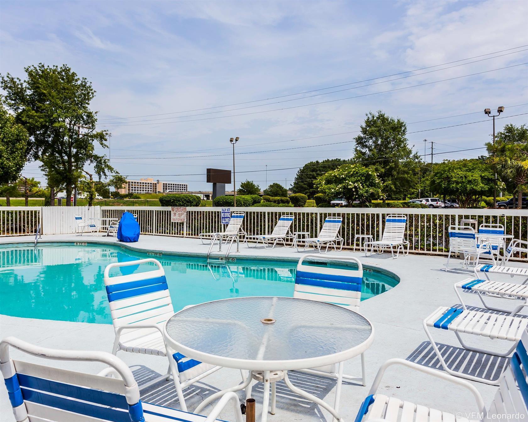 Quality Inn Coliseum Север Чарлстон Экстерьер фото