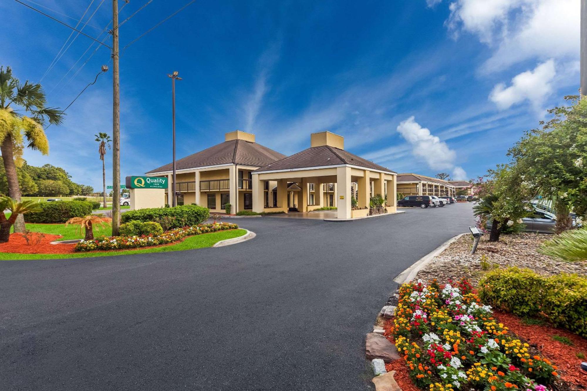 Quality Inn Coliseum Север Чарлстон Экстерьер фото